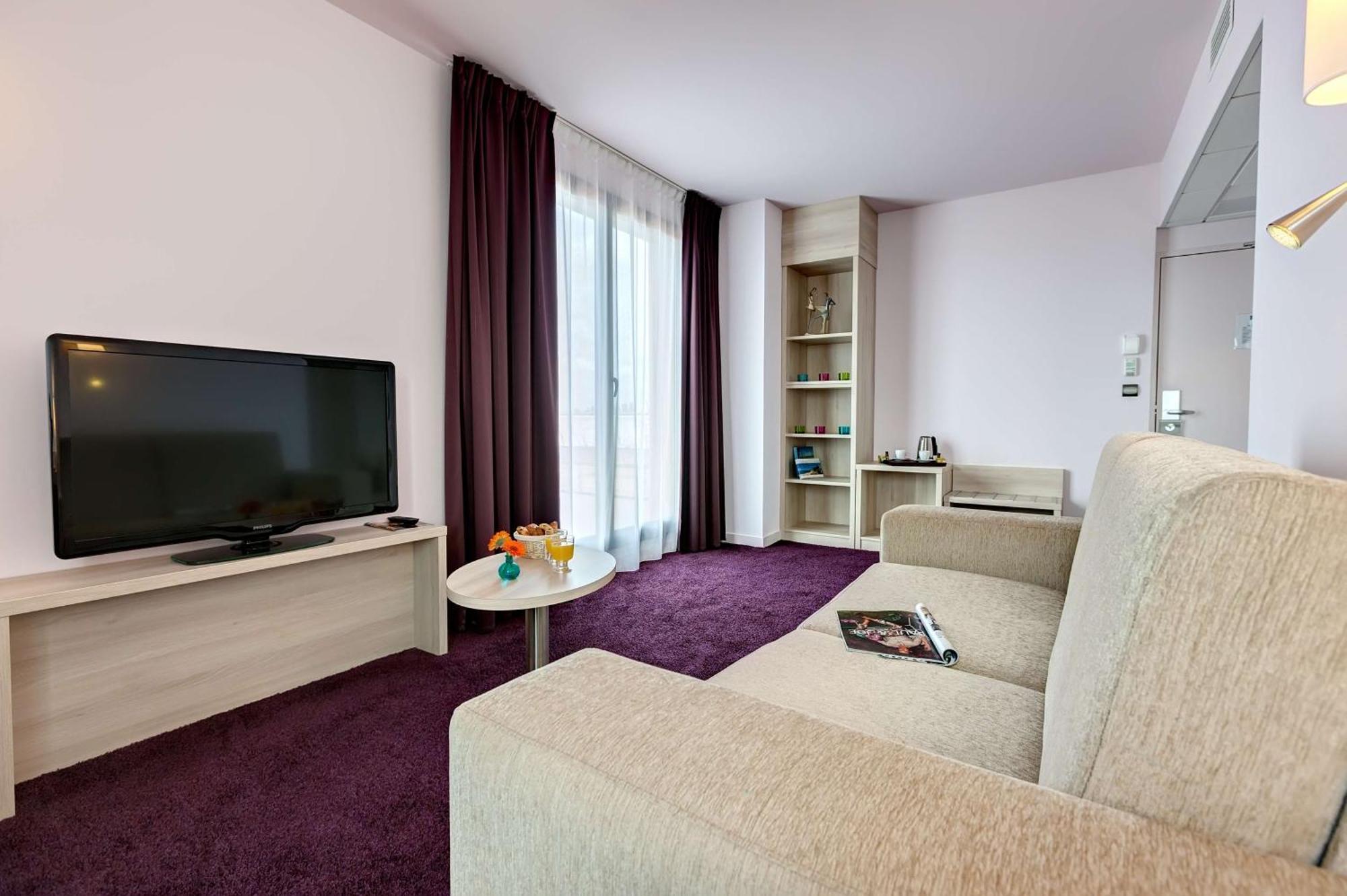 Brit Hotel Vendee Mer Les Achards  Kültér fotó